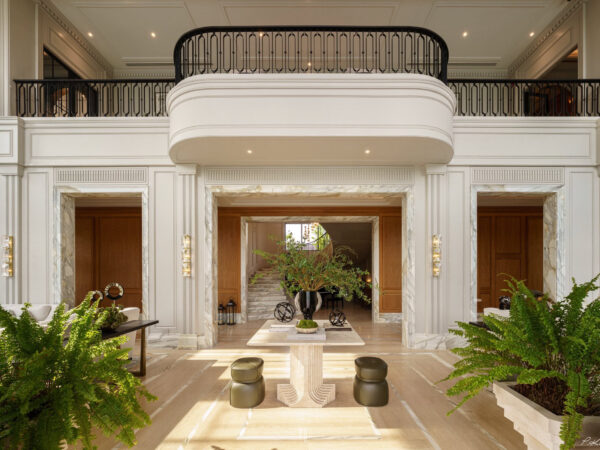 T VILLA